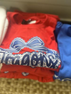 Blue &amp; White Floral Dragons T-Shirt - Youth