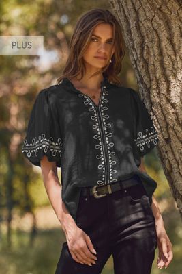 Plus Solid Embroidered Short Bubble Sleeve