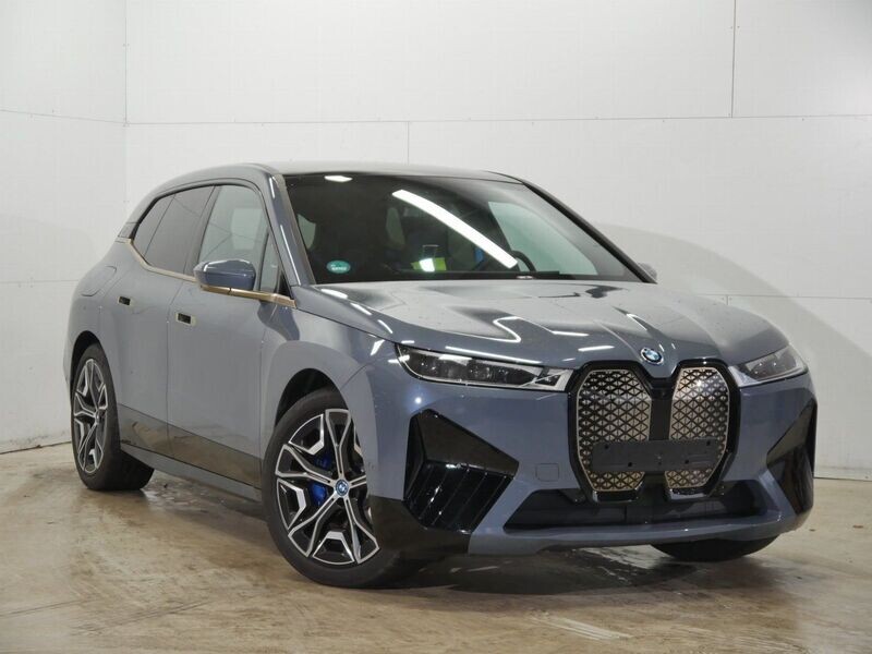 BMW iX xDrive 50 STORM BAY GREY METALLIC (LHD) 01/2023
