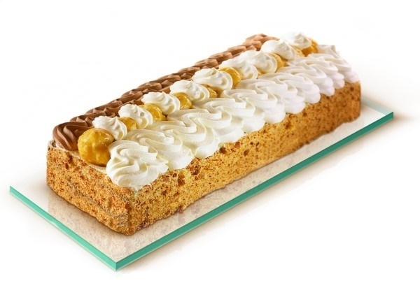 SAINT HONORE CAKE SLICE 1050g