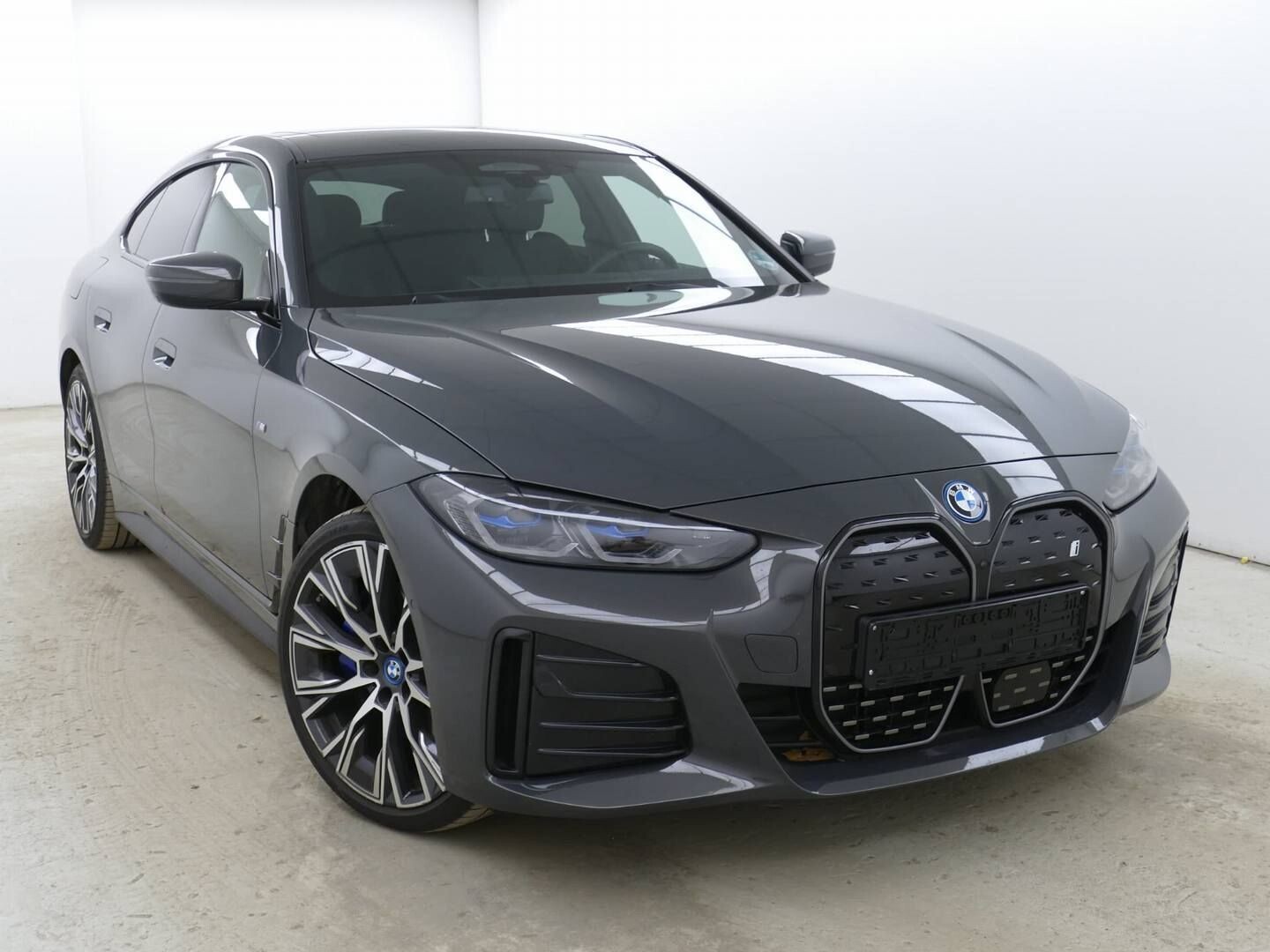 BMW i4 35 eDrive M Sport (LHD) GREY METALLIC 05/2023