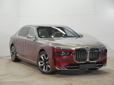 BMW i7 60 eDrive xDrive (LHD) RED &amp; GREY METALLIC 11/2022