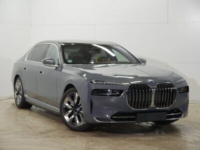 BMW i7 60 xDrive eDrive (LHD) SPARKLING GREY METALLIC 01/2023