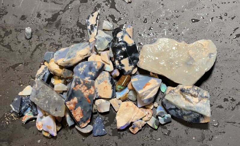Lightning Ridge Rough Opal parcel 1000ct