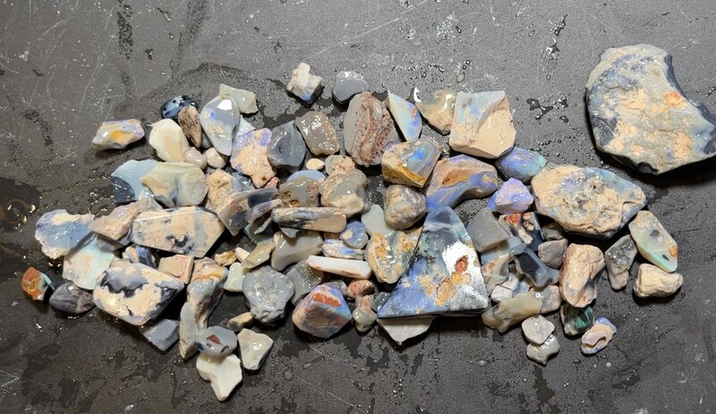 Lightning Ridge Rough Opal parcel 885ct