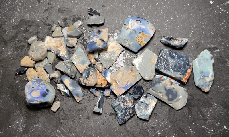 Lightning Ridge Rough Opal parcel 1105ct