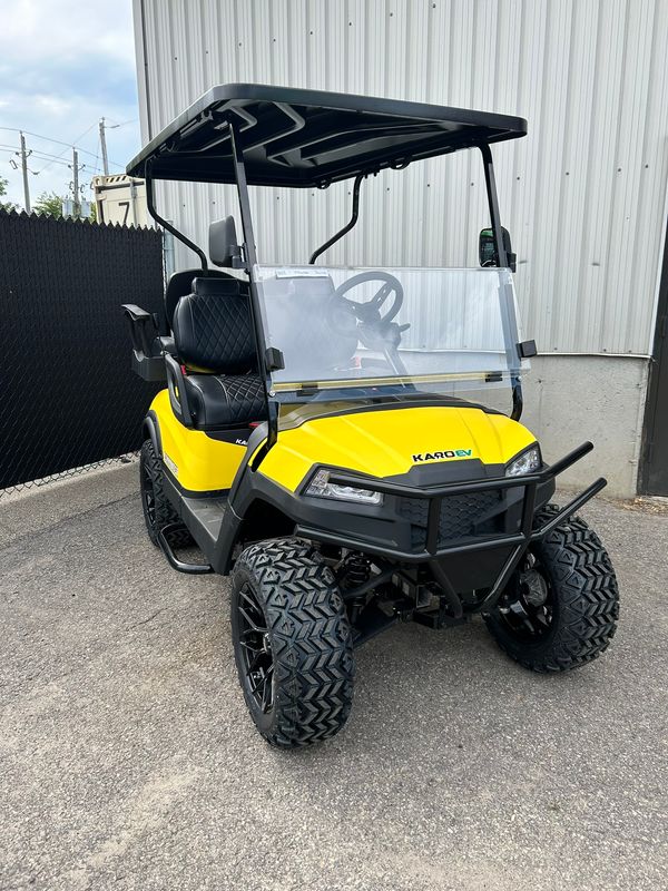 Karo ev Commander jaune 2025  (PROMO) Karo ev Commander jaune 2025  (PROMO)