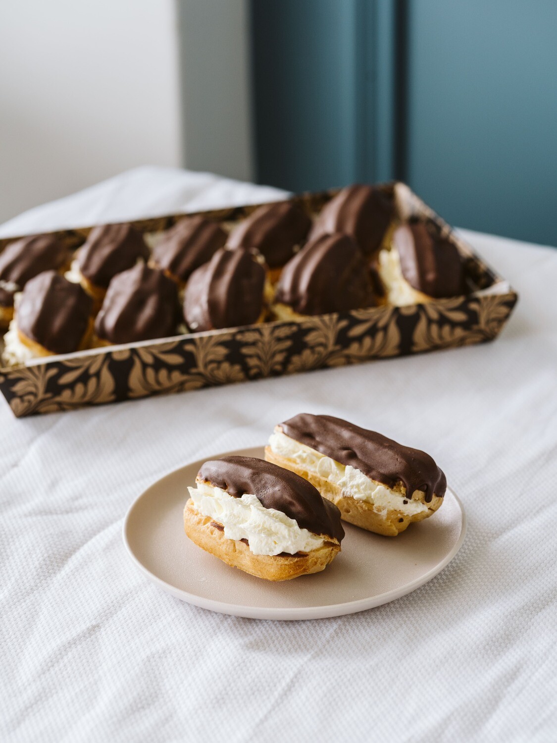 Chocolate Eclairs Mini (min 12)