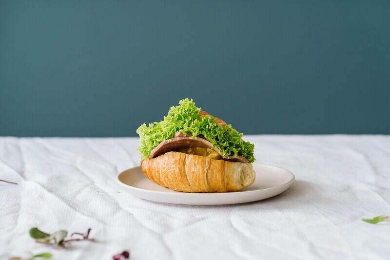 Mini Croissant: Streaky Bacon, Lettuce &amp; Tomato