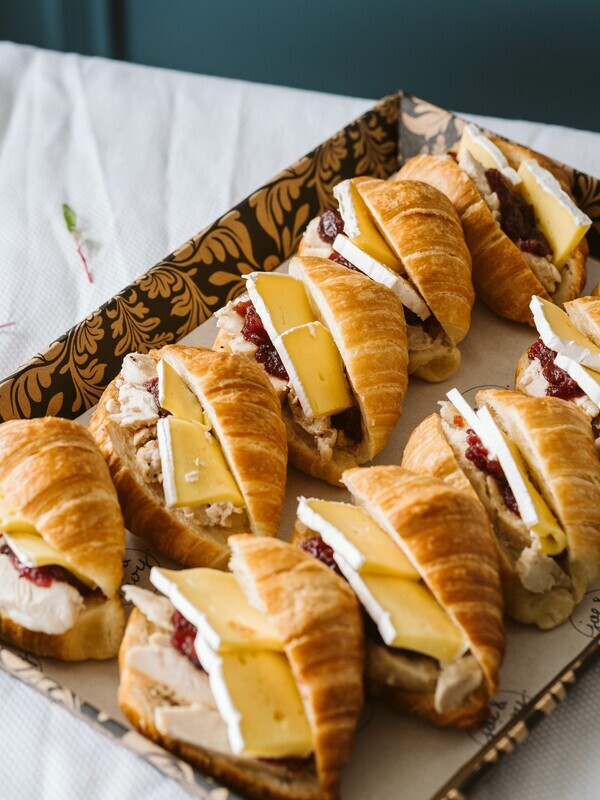 Mini Croissant: Chicken, Cranberry &amp; Camembert