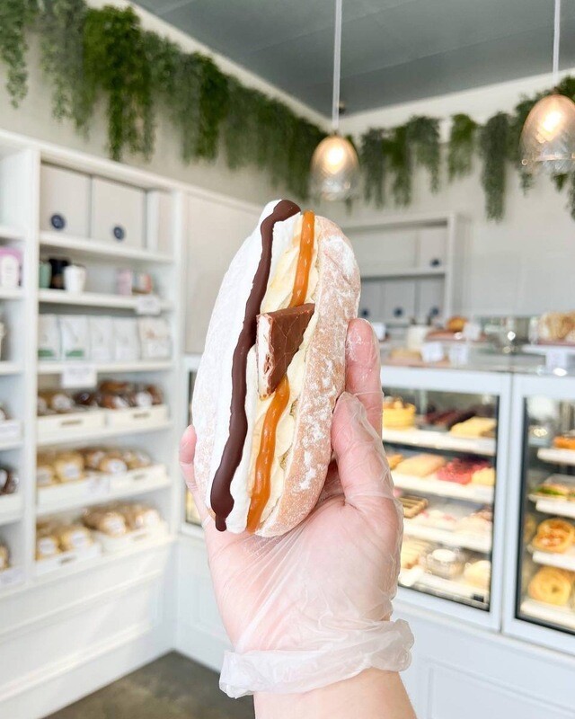 Buzz Bar Doughnut