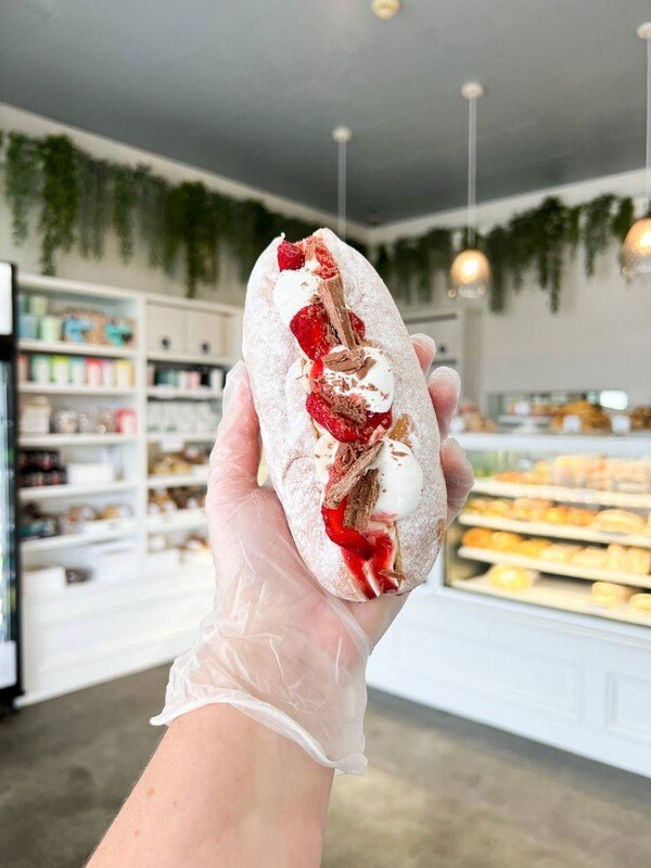 Strawberry Meringue