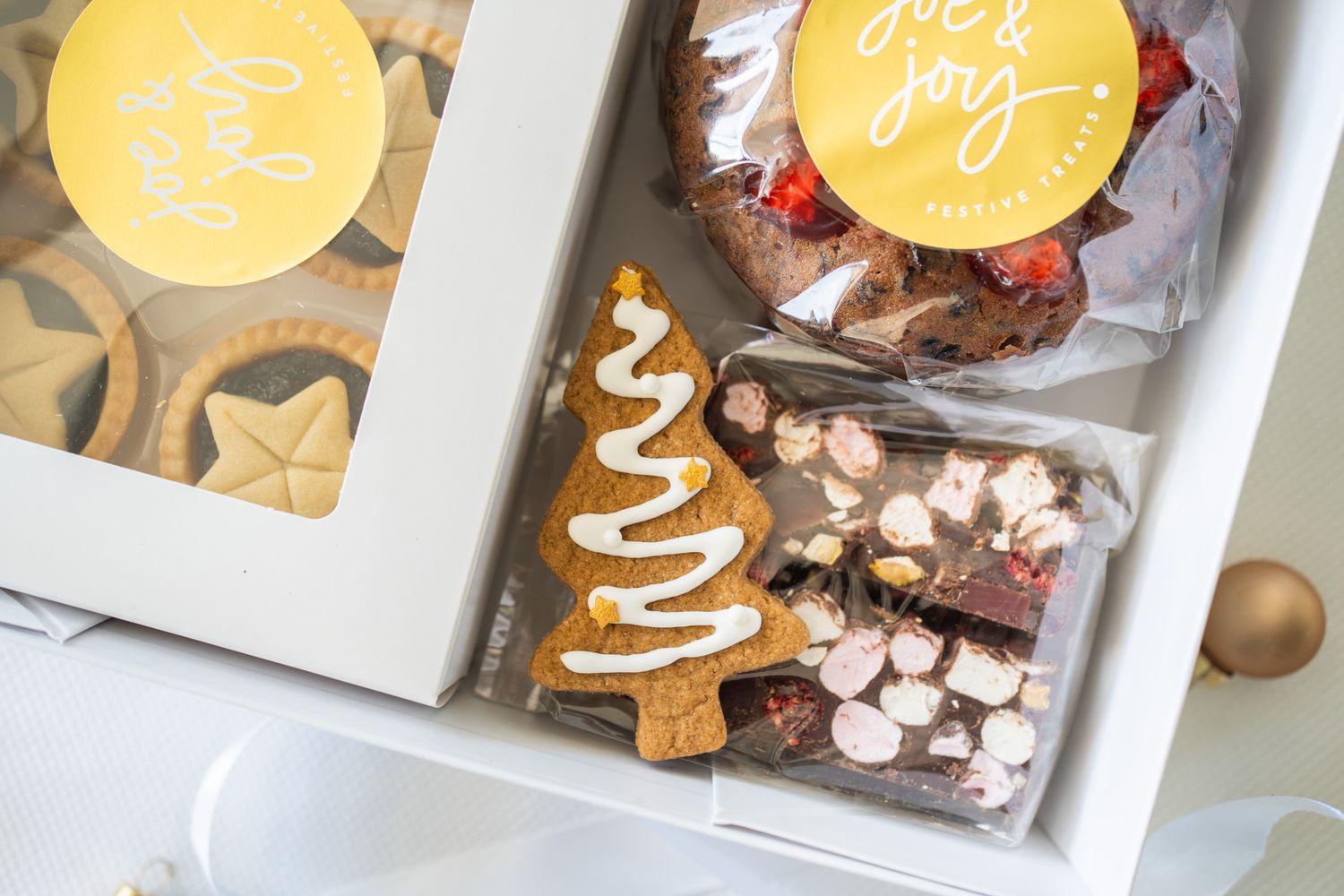 Christmas Cheer Gift Box