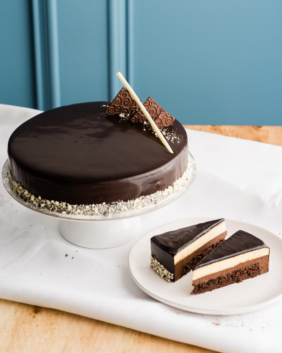 Duo Mousse Dessert Cake (store pickup only)