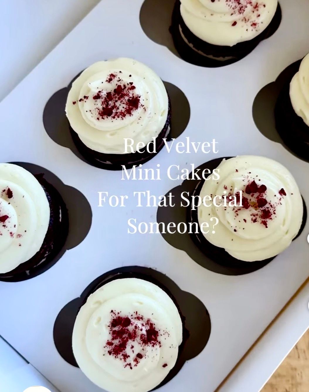 Limited Edition Red Velvet Mini Cake Box