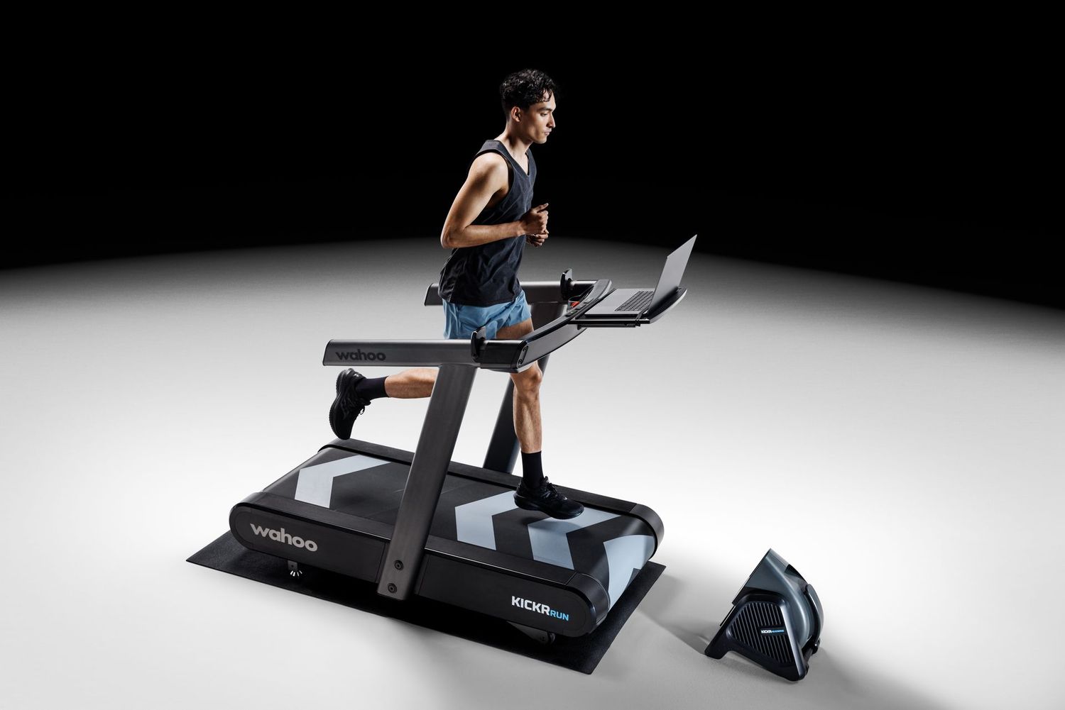 KICKR RUN TREADMILL