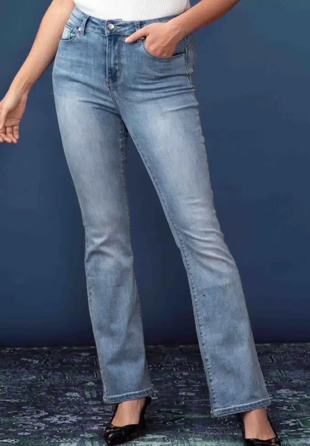 High Waist Flare Jeans