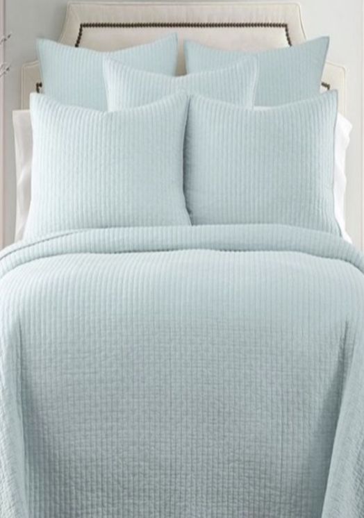 Robins Egg Blue Queen Quilt