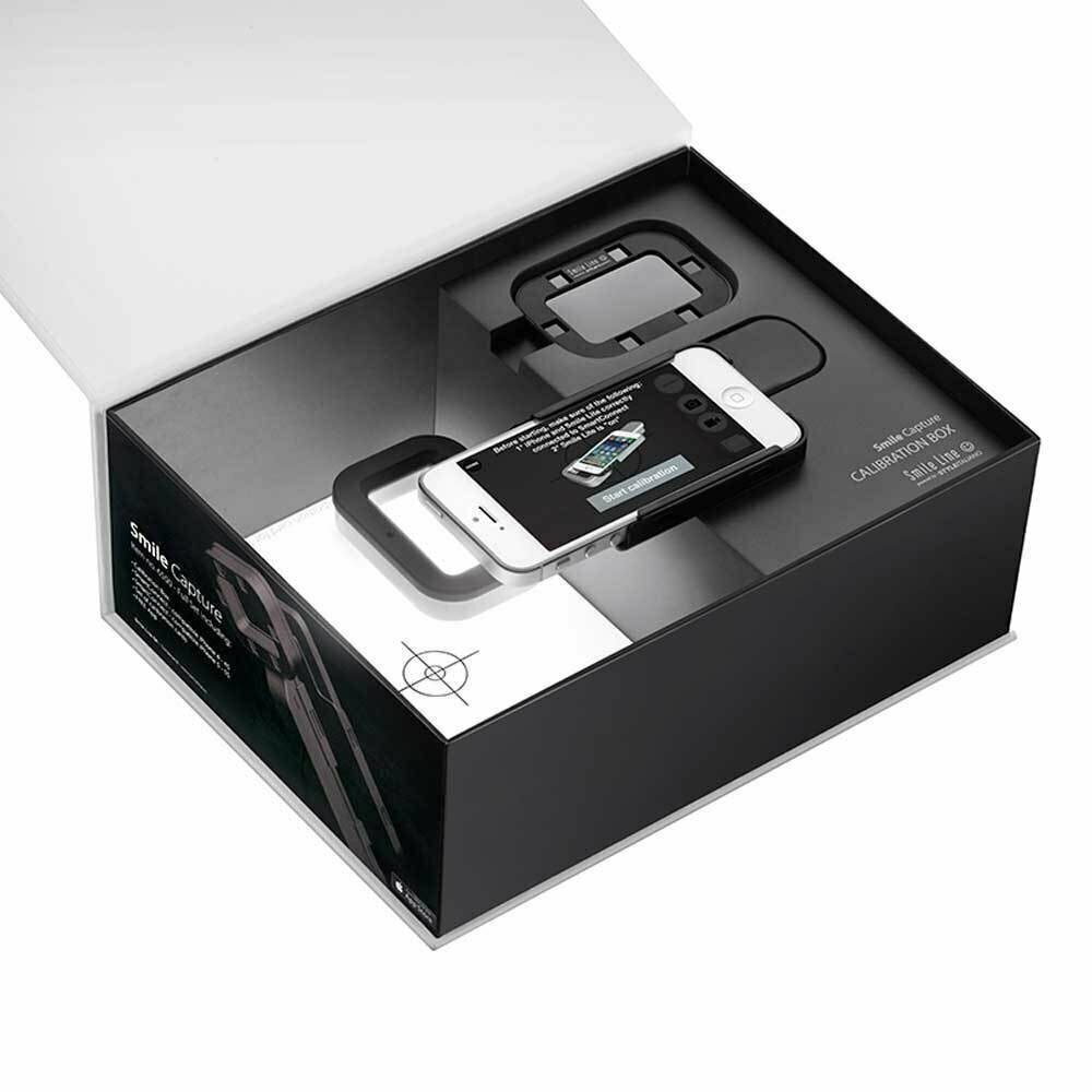 Smile Capture Calibration Box with calibration cards and Universal Adapter