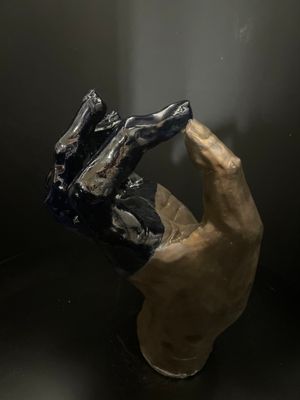 Realistic hand number 9