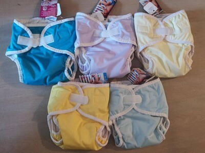 Thirsties Duo Pocket Diapers. Lot of 05 diapers.