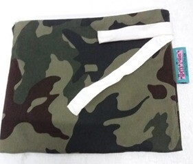 Wet Bag. Medium size. Army fatigue. Double pocket compartment with snap button on both sides.