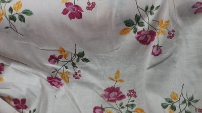 Cotton Fabric 100% Japanese. Floral designs & patterns available. Design (12)