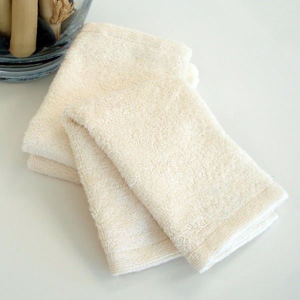 EVERYDAY SALE Nandina Face Wash Towel (25&quot; x 39&quot;).