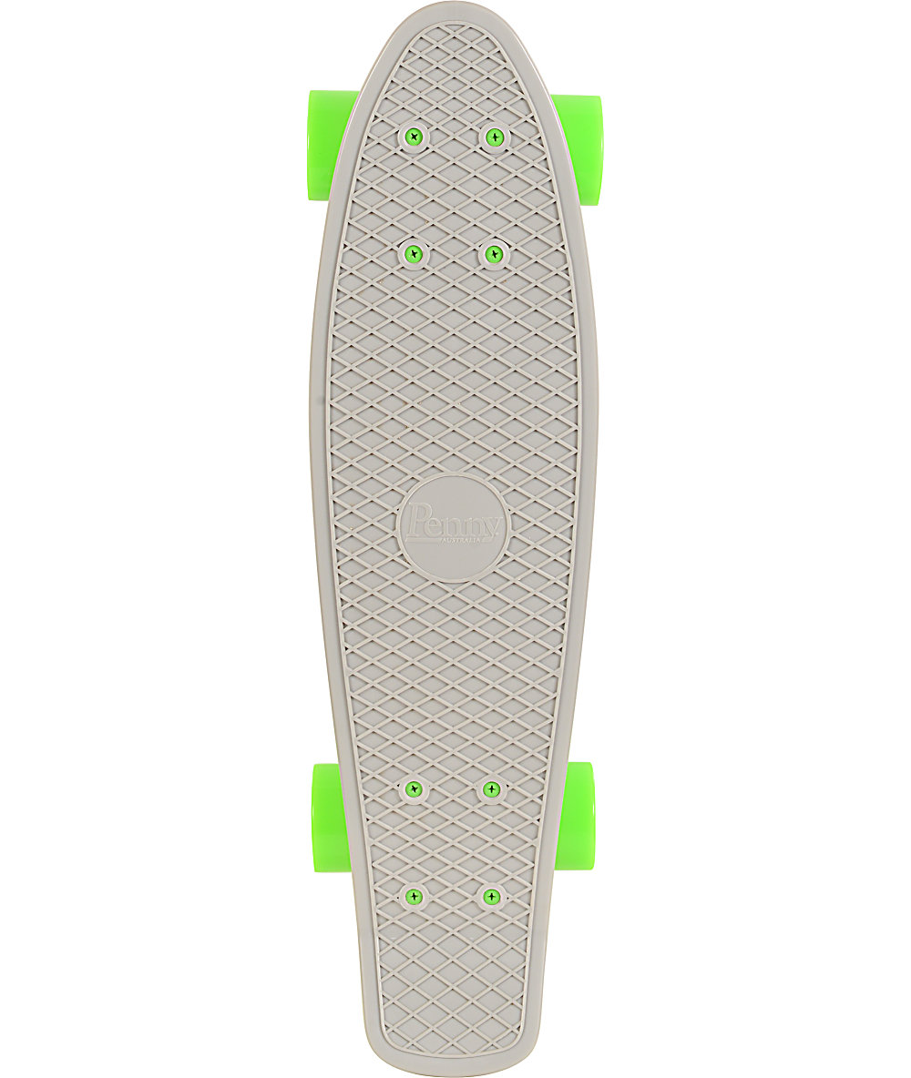Penny Original Organic Grey & Green 22.5" Cruiser Complete Skateboard (Display Set. Last 1x Piece). Very good condition.