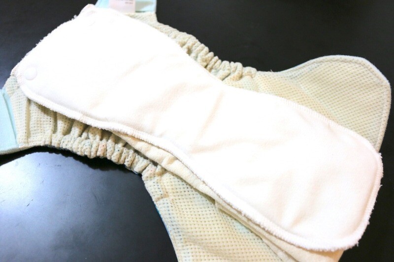 EVERYDAY SALE. 1x pc Bouncy Baby Microfiber Double Layer Inserts. Suitable for Grovia shell diapers &amp; other diaper brands that need a lampin. FREE 2x Teething bling.
