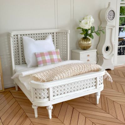 French Queen&#39;s Cane Weave Bed + Nightstand– 1-12 scale DIY kit for your dollhouse