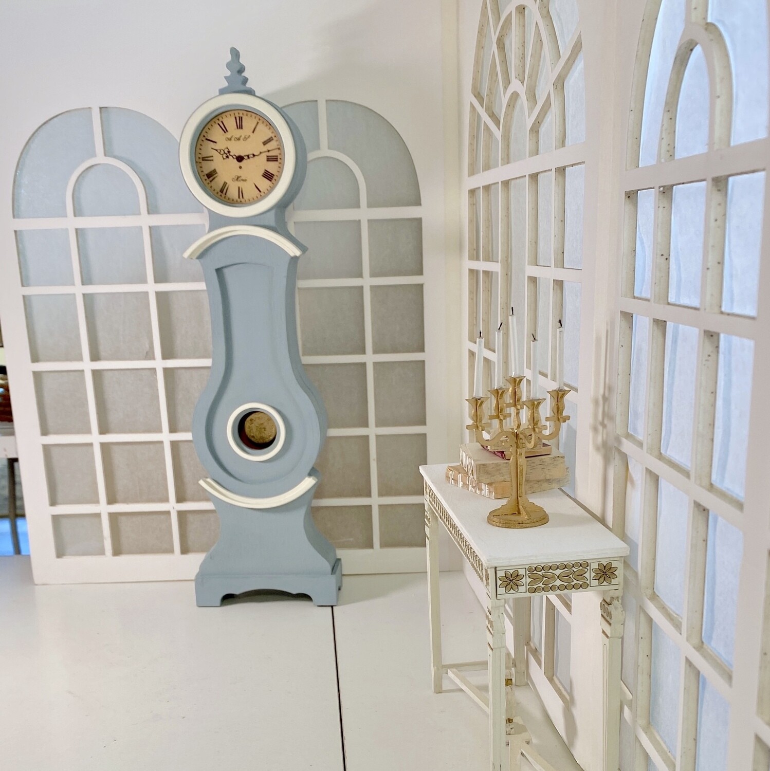Swedish Mora Clock – 1/6 scale Dollhouse DIY Kit