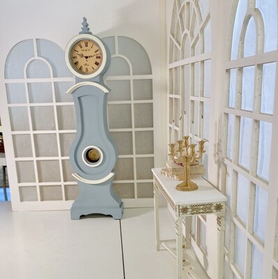 Swedish Mora Clock – 1/6 scale Dollhouse DIY Kit