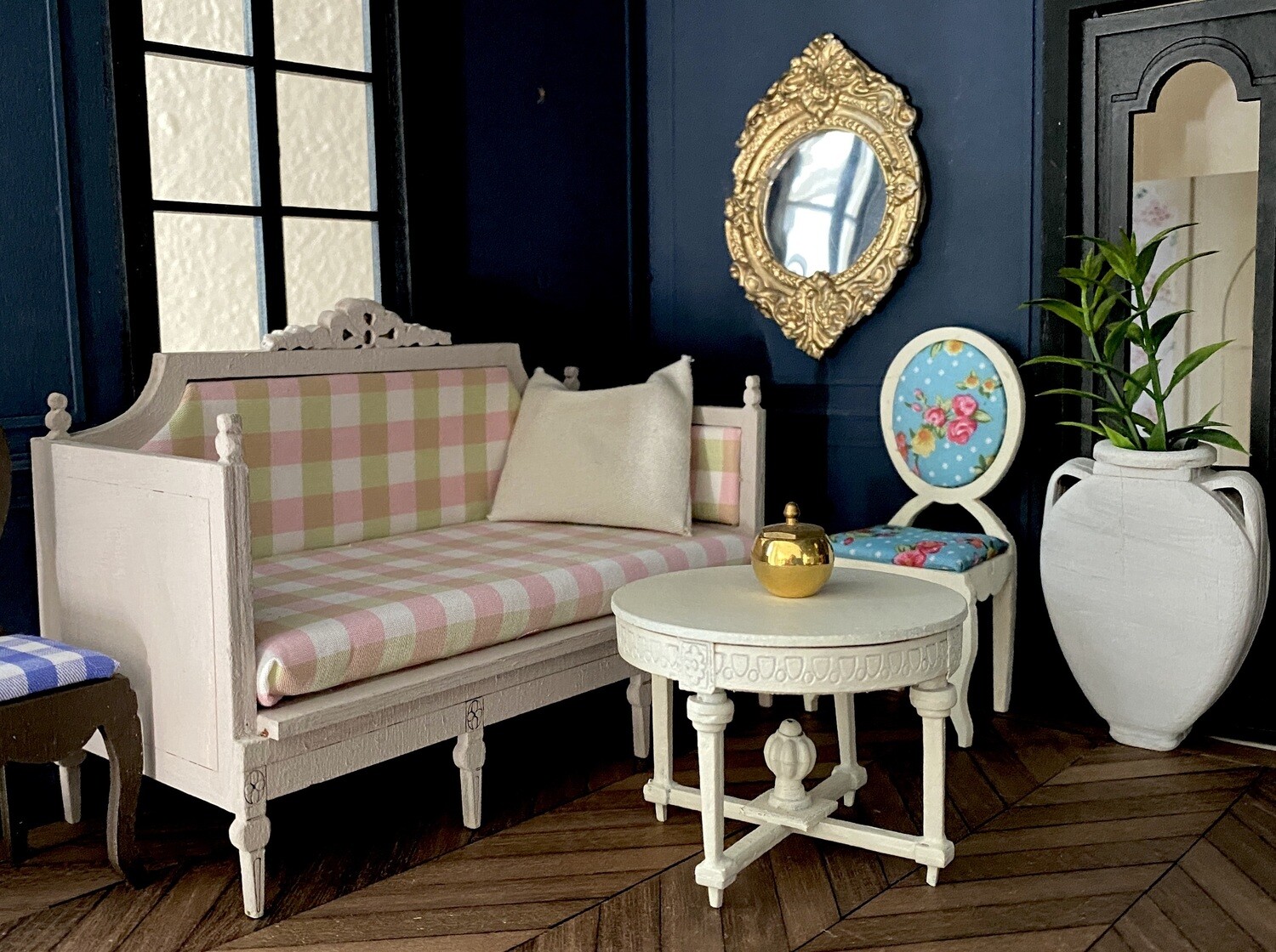 Swedish Settee Sofa – 1/12 Dollhouse scale DIY Kit with optional coffee table