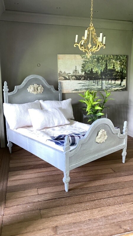 Romantic Bed Dollhouse – Digital Cut Files 1/12 scale + Tutorial