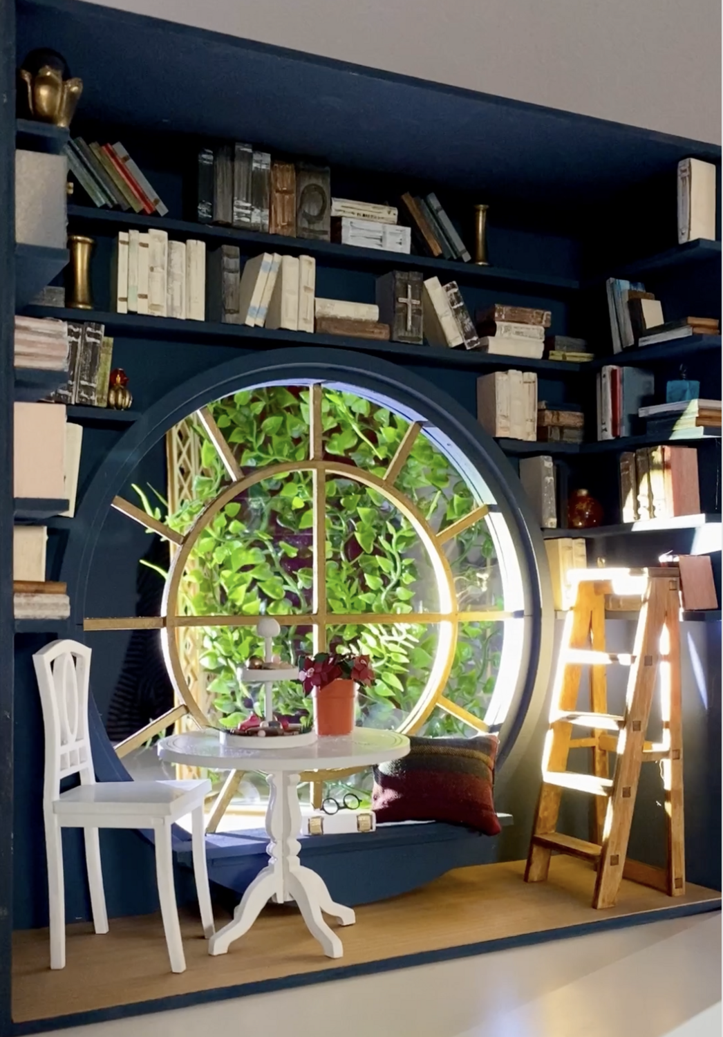 The Phantasy Library – Roombox DIY – 1/12 scale