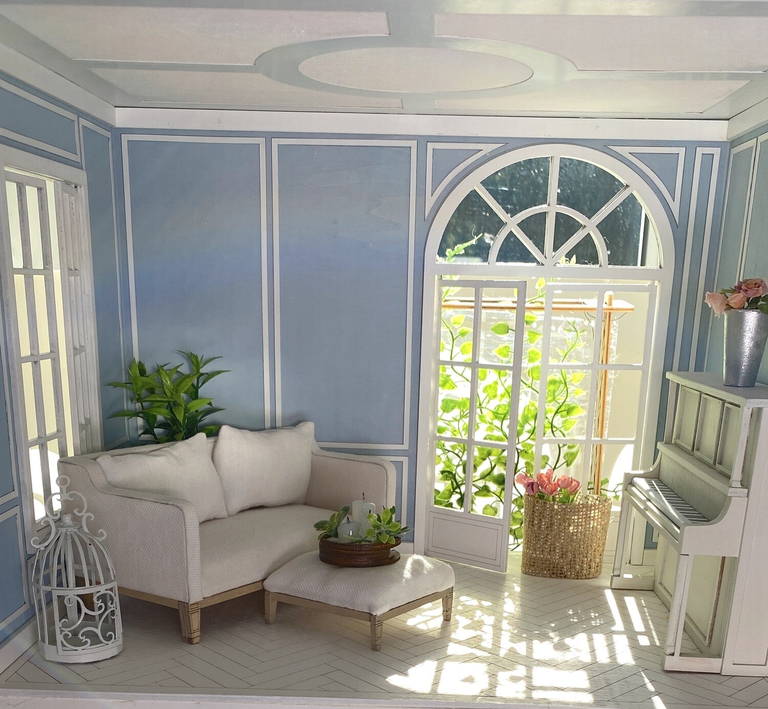 The Stockholm Apartment 1/12 scale (in 2 sizes + 2 decor variants) Roombox DIY-Kit