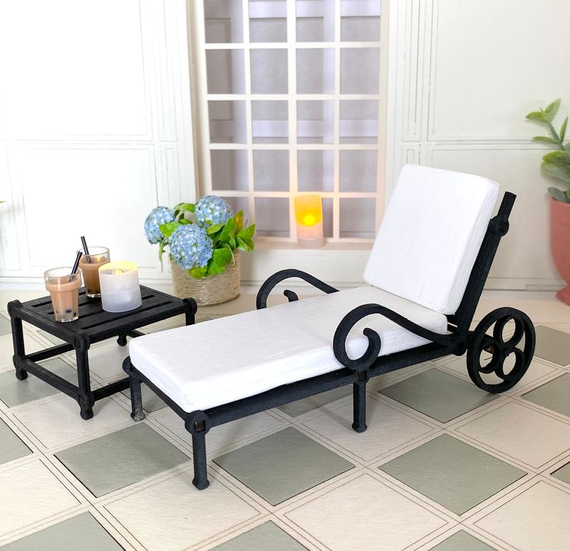 Outdoor Sun Lounger – 1/12 scale Dollhouse DIY  Kit