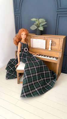 Upright Piano and Bench – 1/6 scale Dollhouse DIY Kit