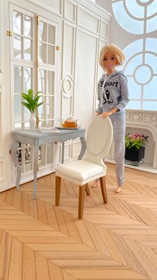 Upholstered Dining Chair– 1-6th scale Miniature DIY KIT