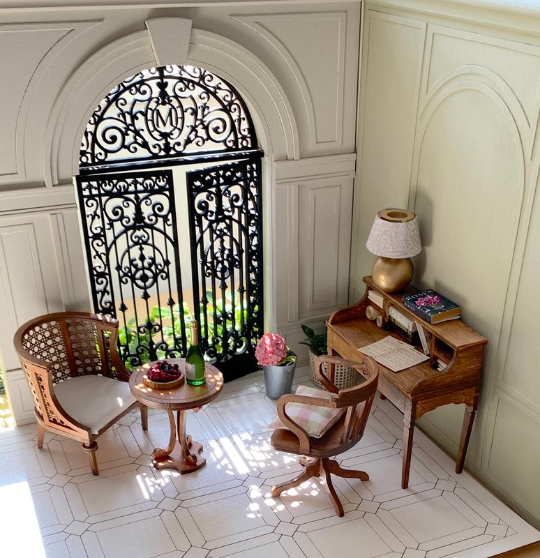 1:12 scale Park Door Wall – the Grand Hotel Selection DIY kit Dollhouse Diorama