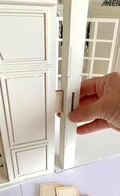 1:12 scale Corner Column Connector Element – the Grand Hotel Selection DIY kit Dollhouse Diorama