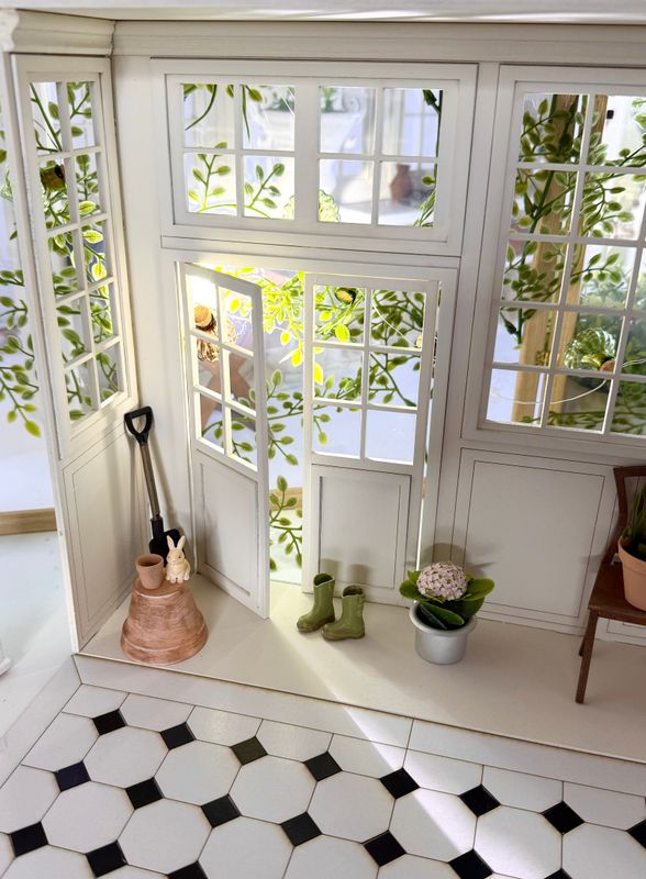 Veranda Sunroom Conservatory Greenhouse Wall – 1/12 scale DIY kit Dollhouse Diorama