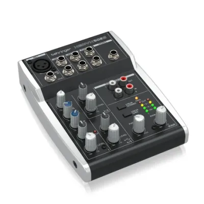 Consola Behringer Xenyx502s