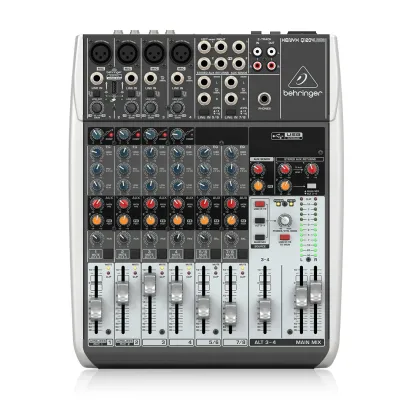 Consola Behringer Q1204usb
