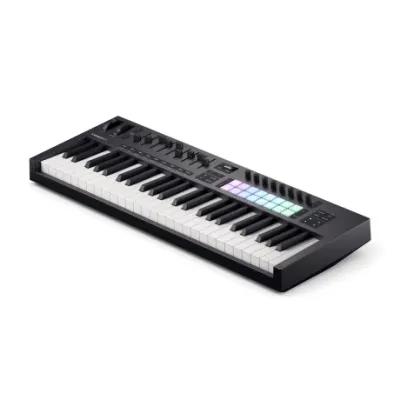 Controlador Midi Novation Launchkey 49 Mk4