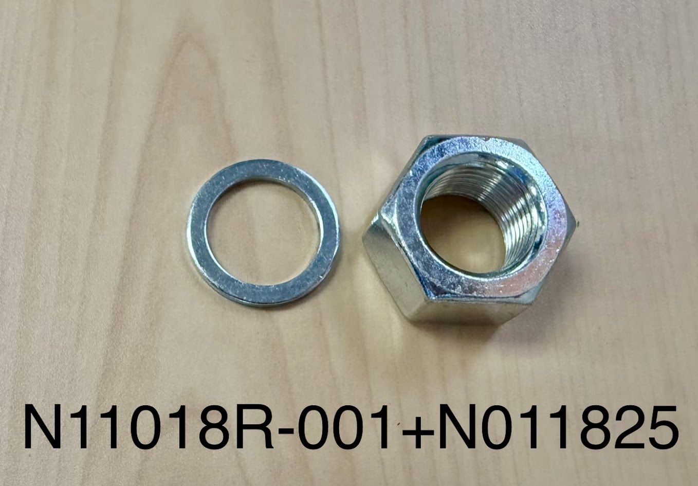 Nut and Washer for Spindles on DC Feeders