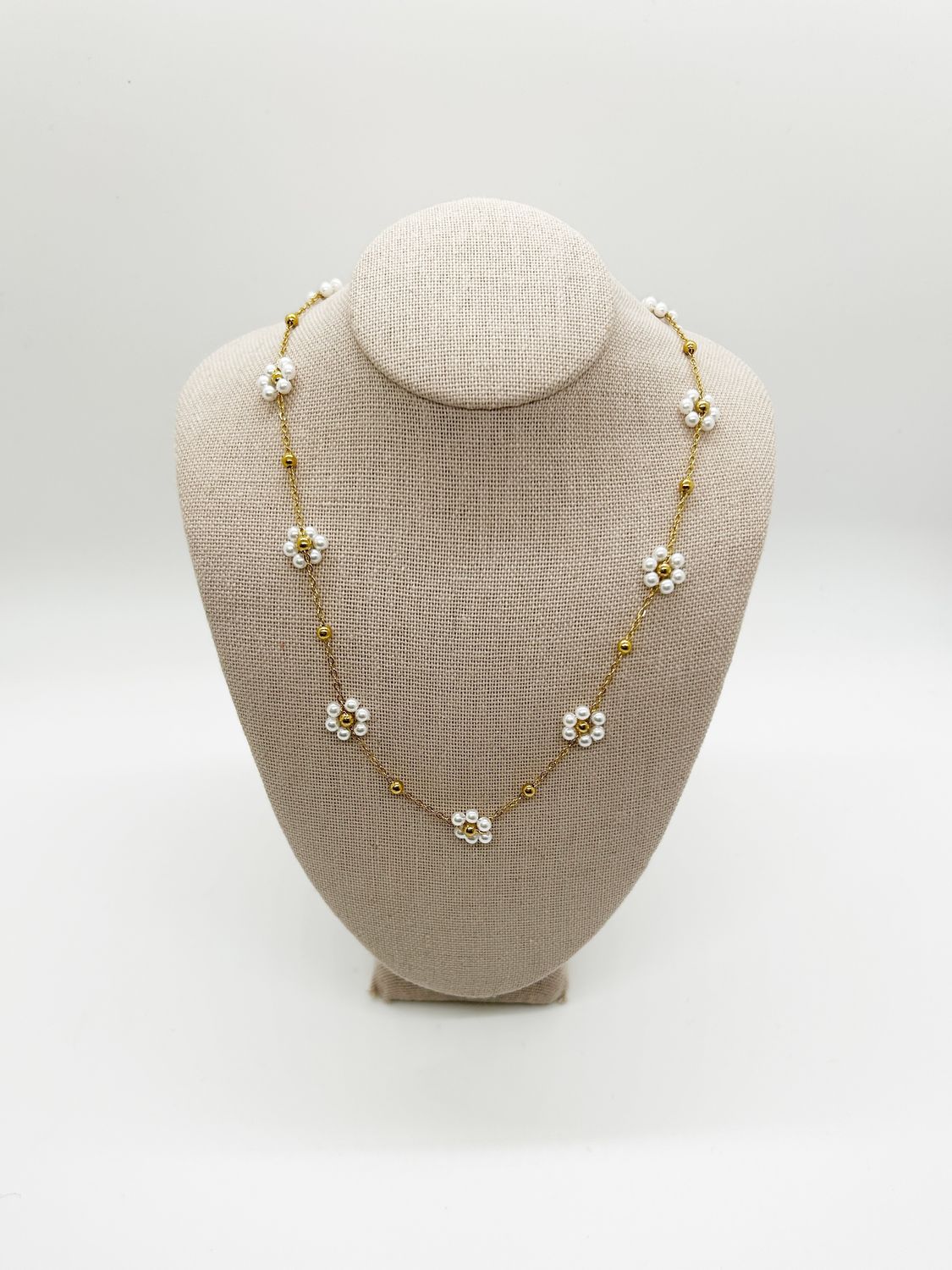 Pearl Flower Necklace