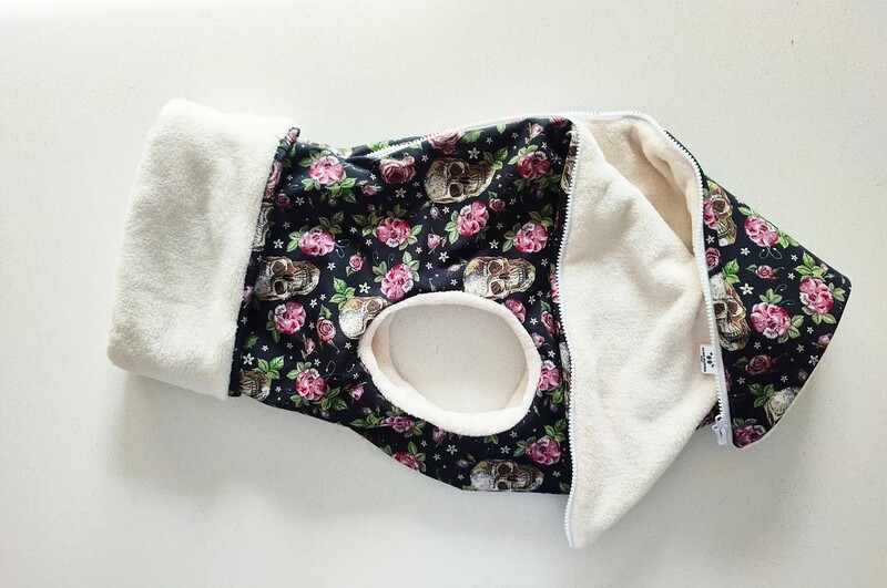 Impermeable doble calaveras