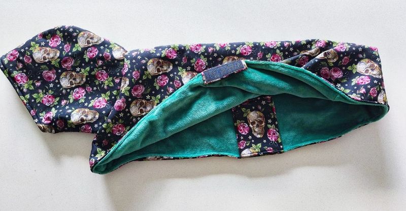 Capa calaveras y rosas (muy calentito)